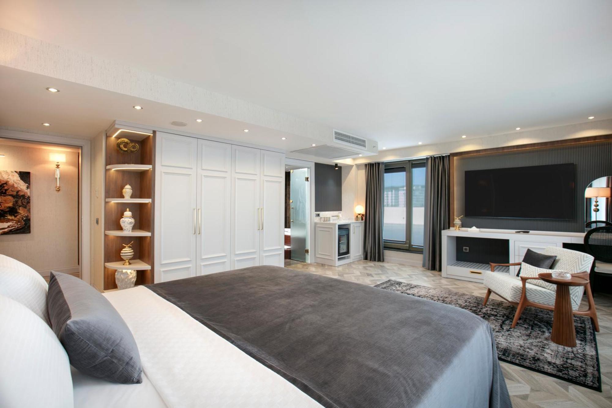 Limak Eurasia Luxury